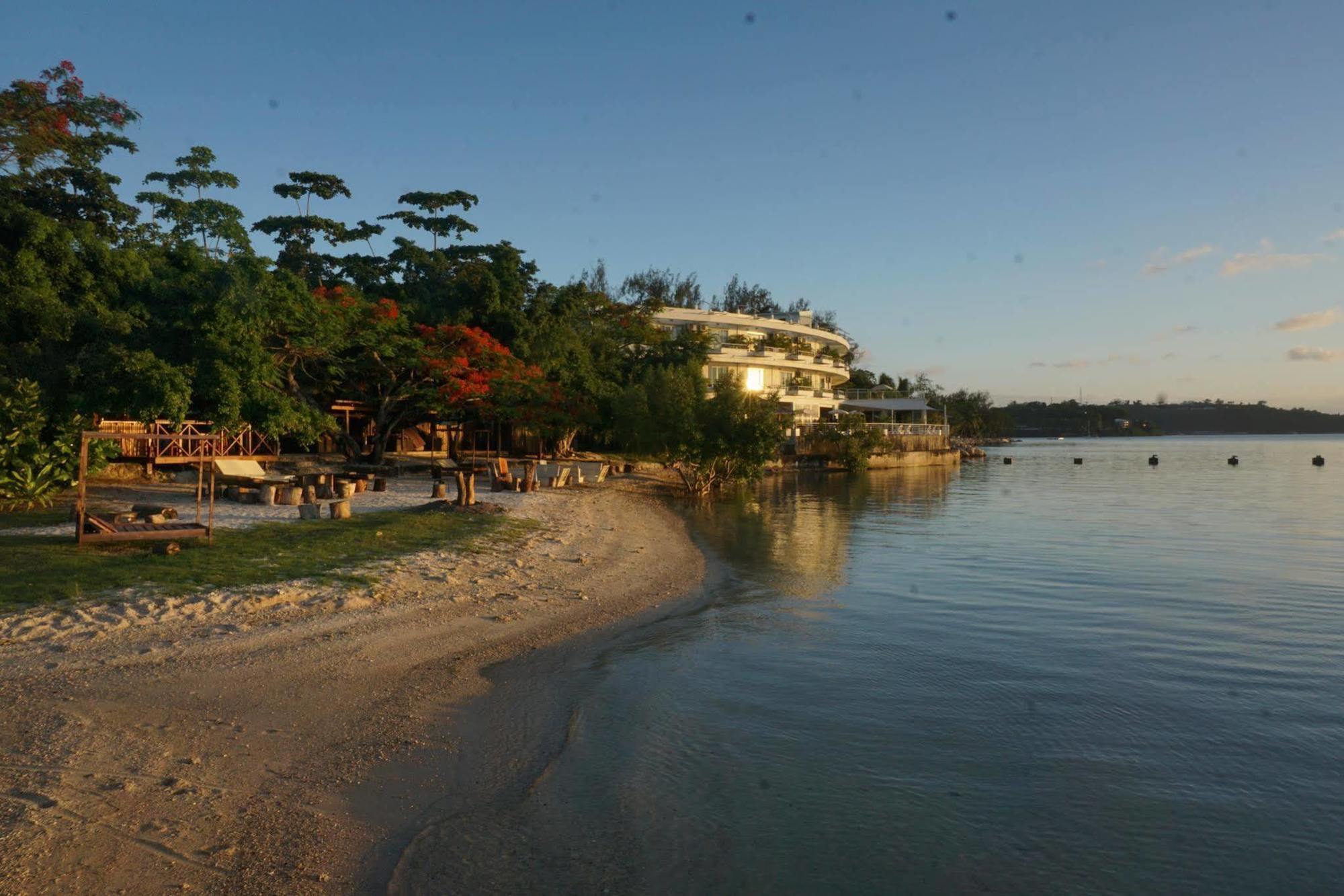 Chantillys On The Bay Port Vila Kültér fotó